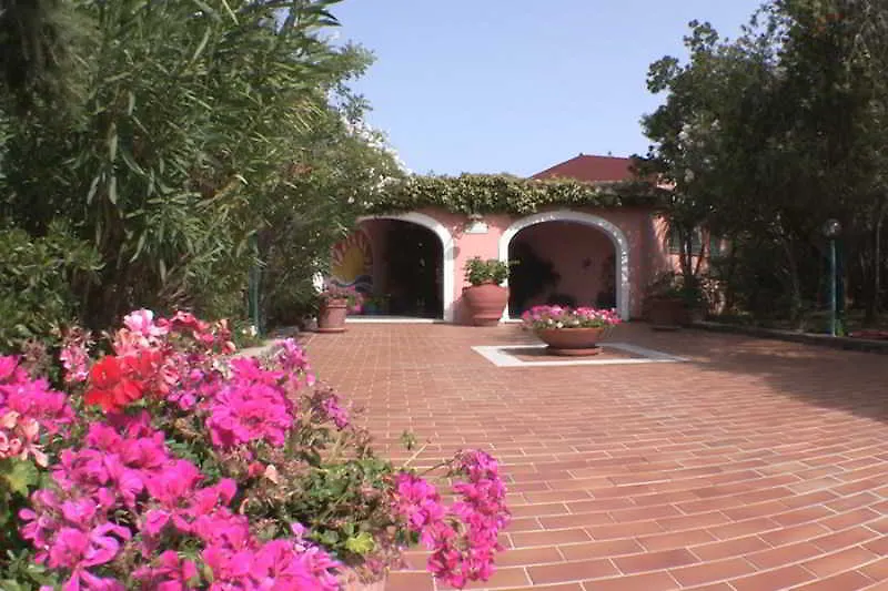 Hotel Villaggio Alba Dorata Orosei